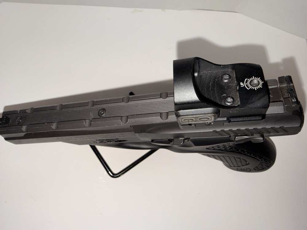 Beretta U22 Neos .22 LR – 6" Barrel – Matte Black with Reflex Sight-img-6