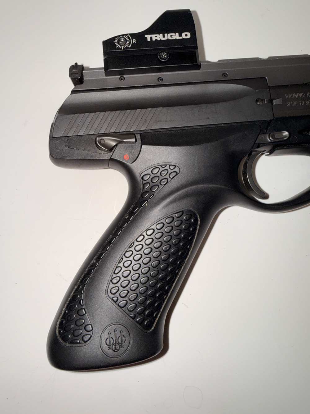 Beretta U22 Neos .22 LR – 6" Barrel – Matte Black with Reflex Sight-img-12