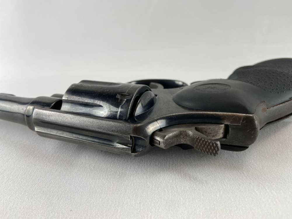 Smith & Wesson Model 10-5 Revolver 4" rubber grips - Used-img-2