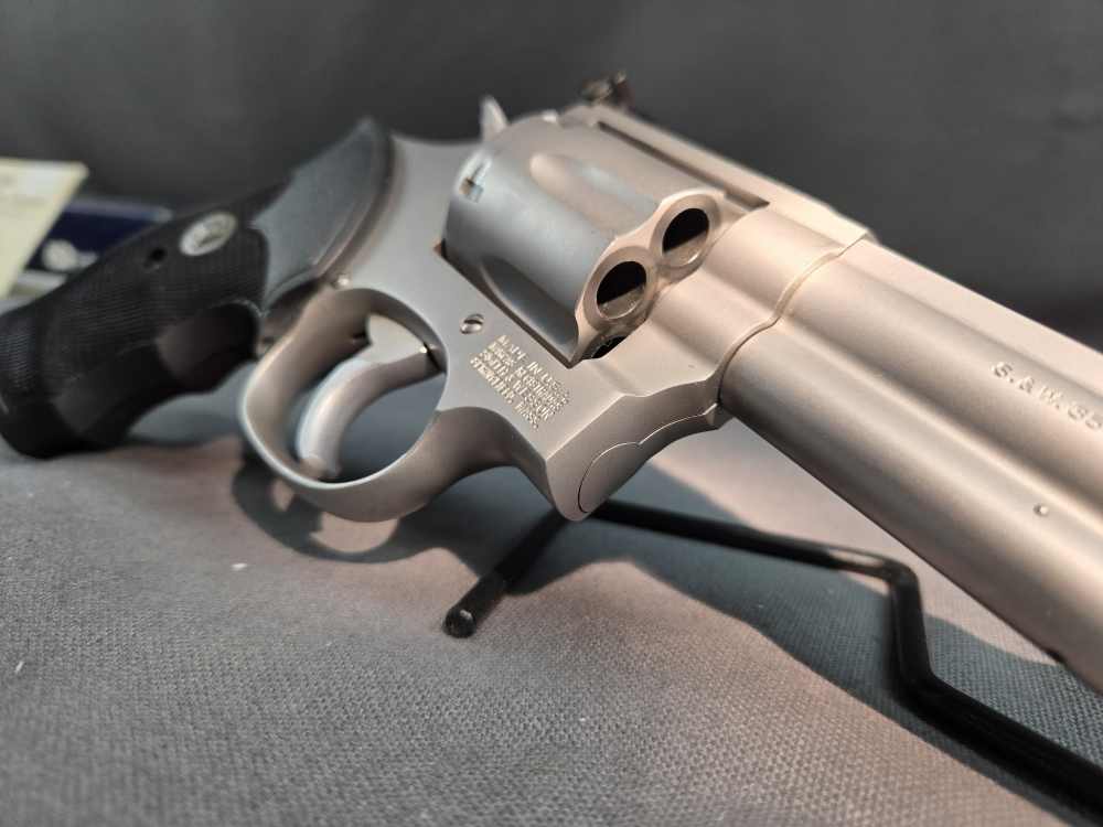 S&W 686 CS-1 .357 Mag 4" US Customs Contract Revolver - w/ Box-img-7