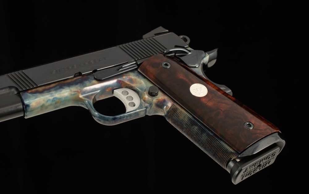 Wilson Combat CQB Elite Commander .45ACP - CASE COLORED, DESERT IRONWOOD-img-9