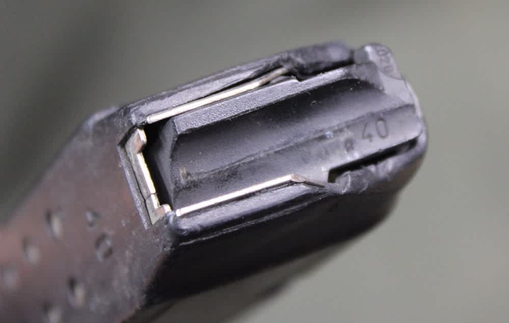 Preban Glock 22 15 Round Factory Magazine .40 S&W Pre-ban mag-img-4
