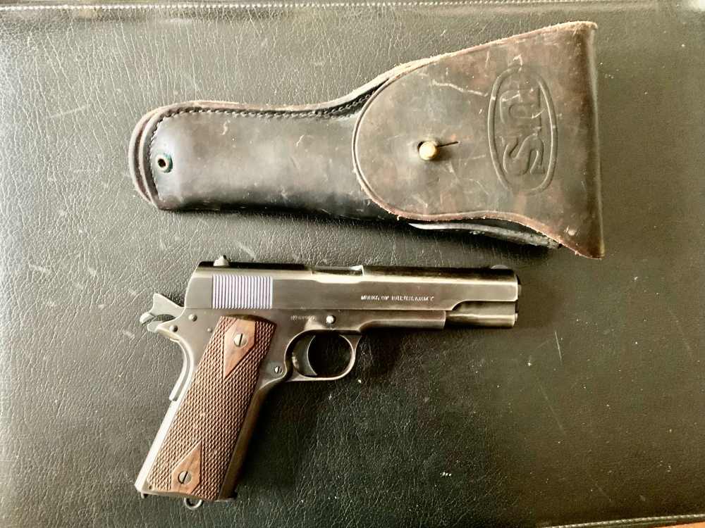 Colt 1911 WWI Manufactured in 1914 with Colt official letter and holster -img-0