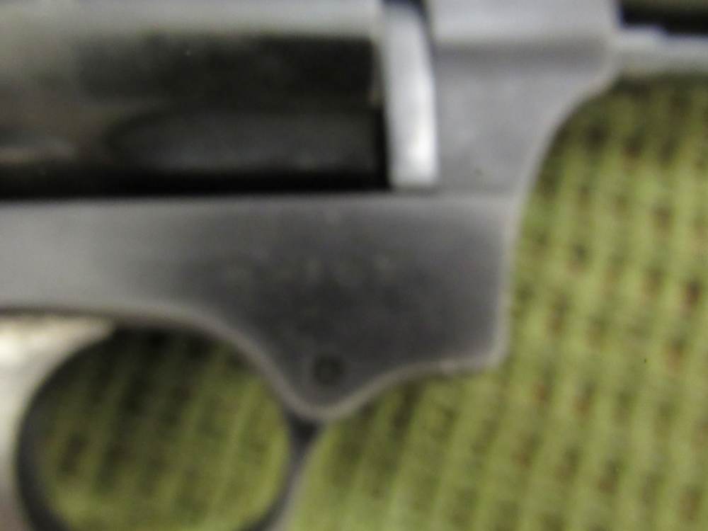 High Hi-Standard Sentinel Deluxe .22 LR Revolver,  Model R-107, 1970s -img-4