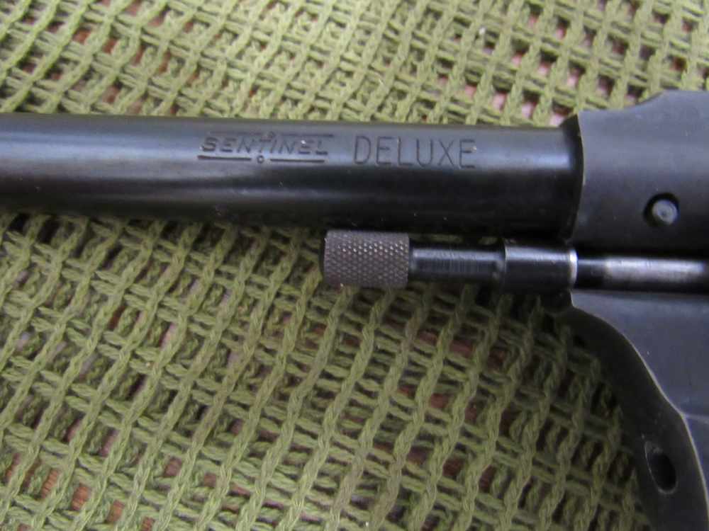 High Hi-Standard Sentinel Deluxe .22 LR Revolver,  Model R-107, 1970s -img-12