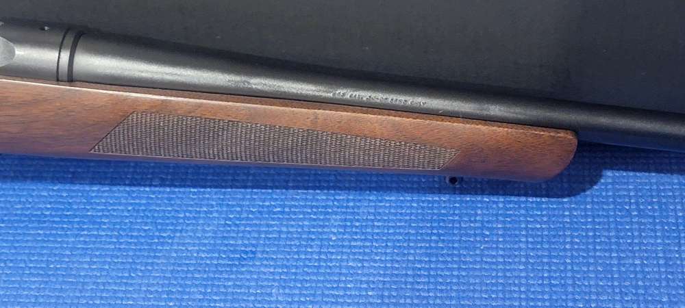 Browning A-Bolt III Hunter 30-06 22" Barrel -img-3