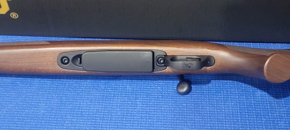 Browning A-Bolt III Hunter 30-06 22" Barrel -img-11