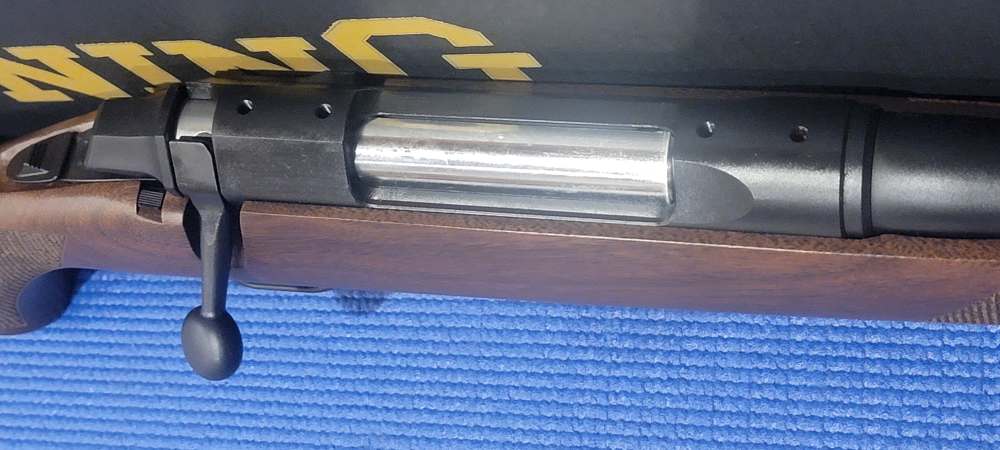 Browning A-Bolt III Hunter 30-06 22" Barrel -img-6