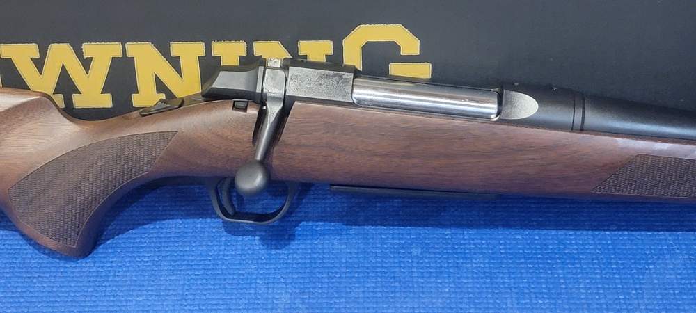 Browning A-Bolt III Hunter 30-06 22" Barrel -img-2
