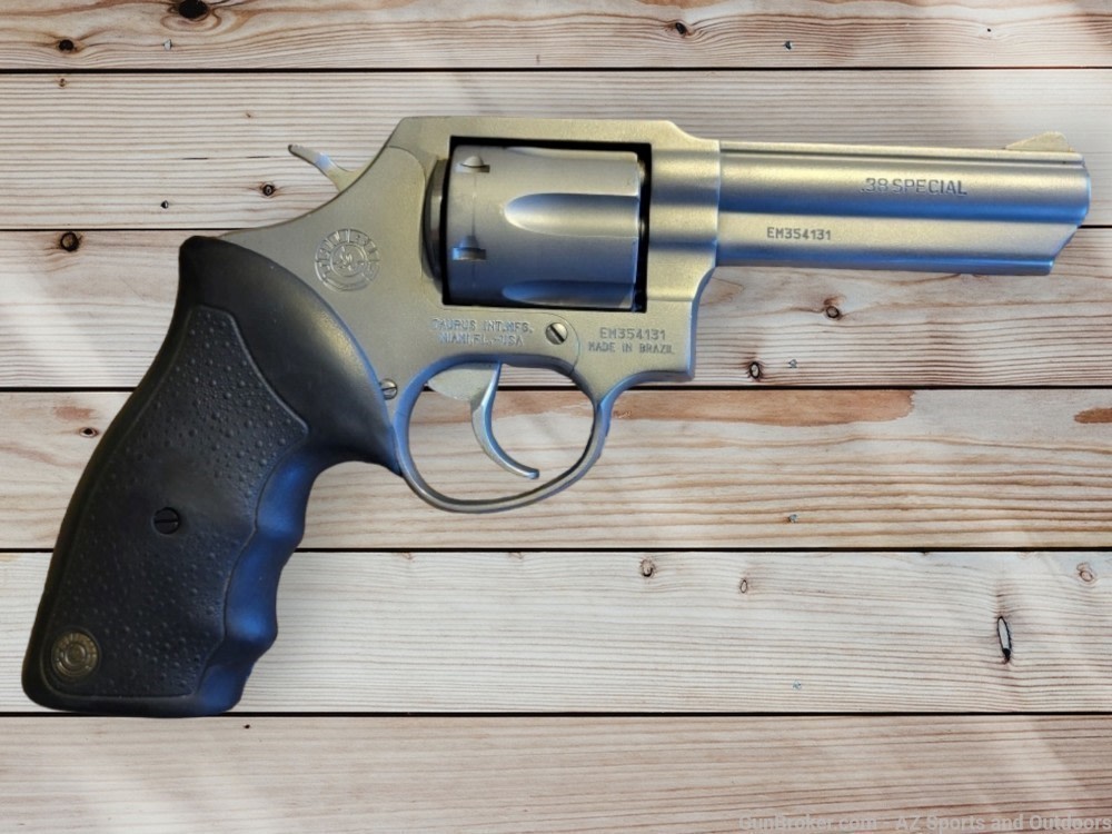 Taurus 82 Stainless 38 Special 6 Shooter-img-1