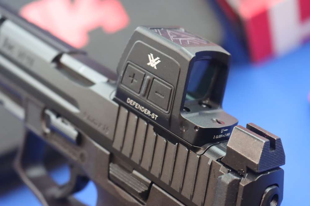 Heckler & Koch H&K VP9L OE Pistol 9MM 20RD VP9 L VORTEX DEFENDER ST 5" SA 9-img-22