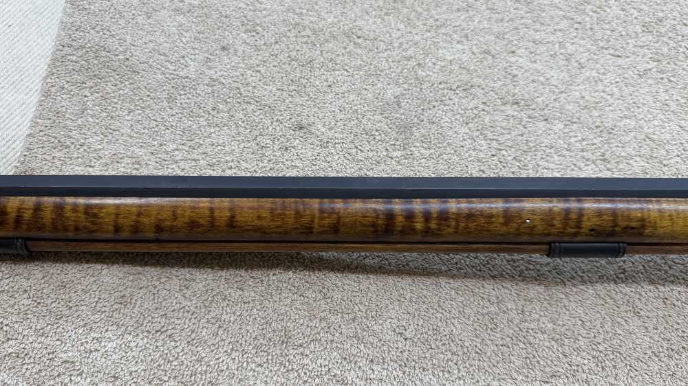J Garner Custom Lancaster Flintlock rifle 40 cal Tennesse Valley manuf.-img-5