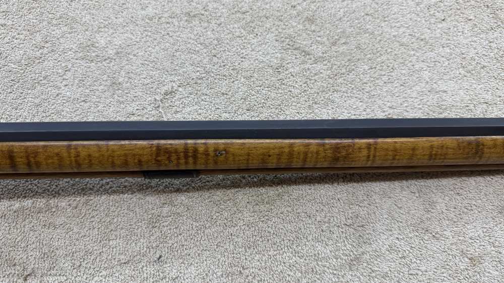 J Garner Custom Lancaster Flintlock rifle 40 cal Tennesse Valley manuf.-img-9