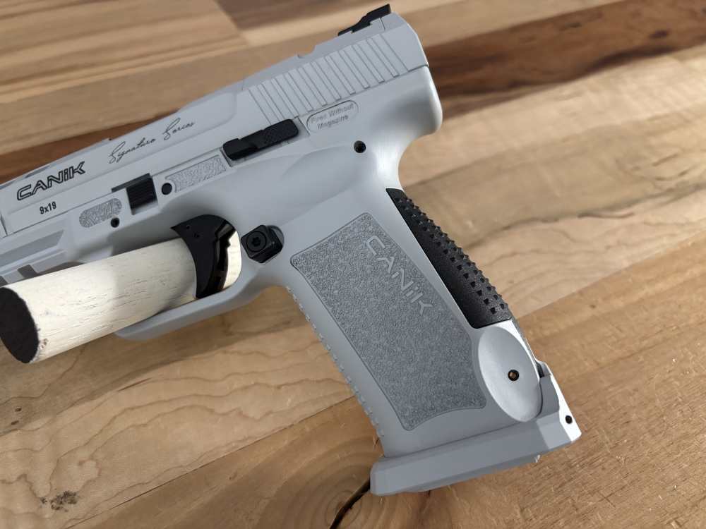Canik TP9sfx WHITEOUT semi auto pistol 9mm SCARCE NIB collector # 6062 RARE-img-16