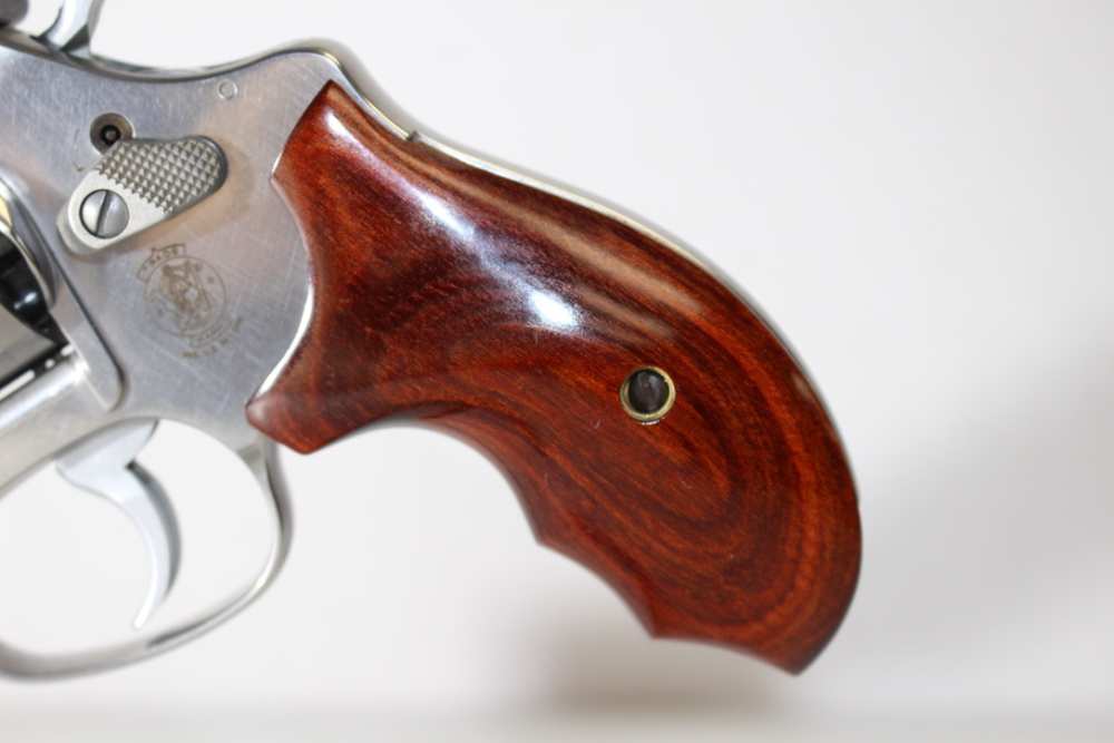 Excellent Smith & Wesson Model 60-18, .357 mag, As new in case-img-3