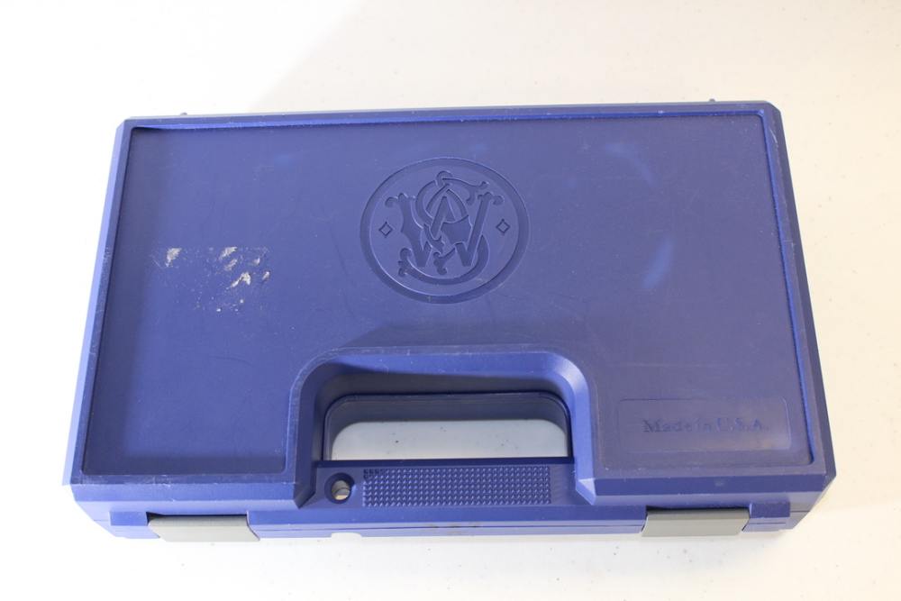 Excellent Smith & Wesson Model 60-18, .357 mag, As new in case-img-20