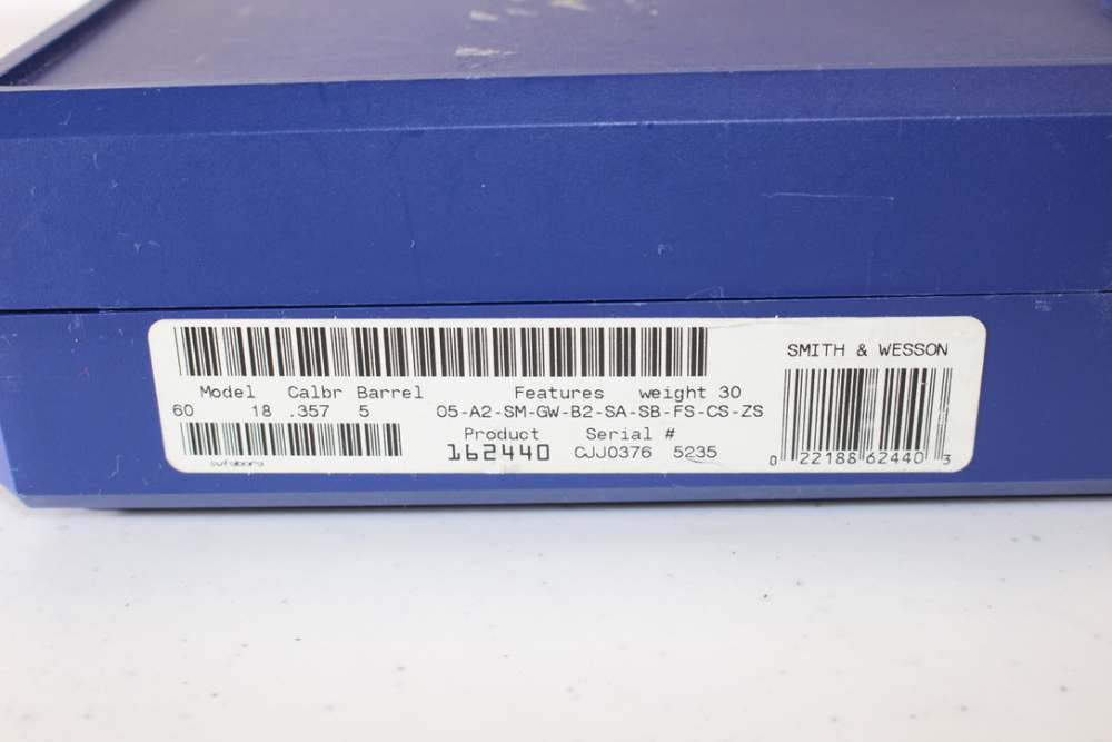 Excellent Smith & Wesson Model 60-18, .357 mag, As new in case-img-21