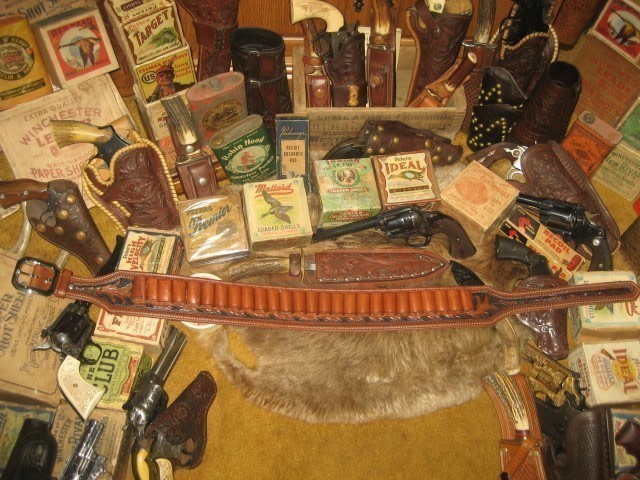 LIKE NEW EL PASO SADDLERY BELT 12GA. LOOP'S !-img-0
