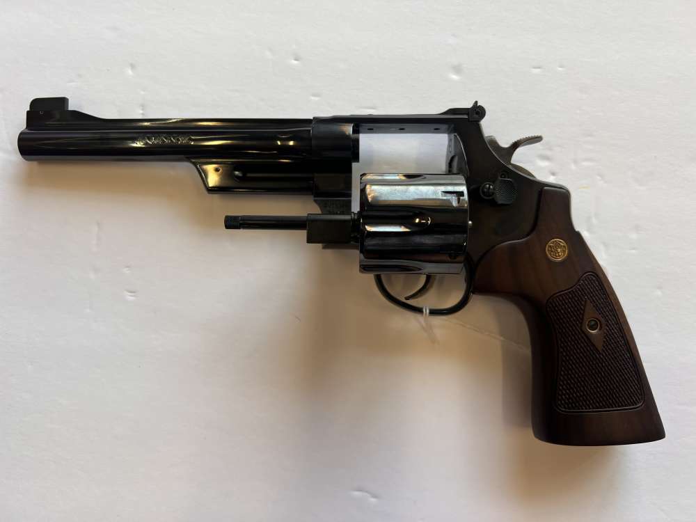 Smith & Wesson Model 25-15 – .45 Colt – 6½" Barrel SN DJT9324-img-11