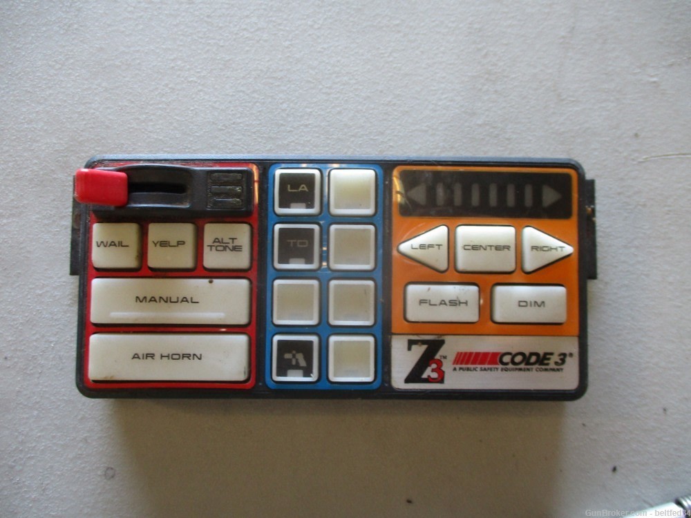 Used Code 3 Z3 Siren Control, for Police or Patrol Car-img-0
