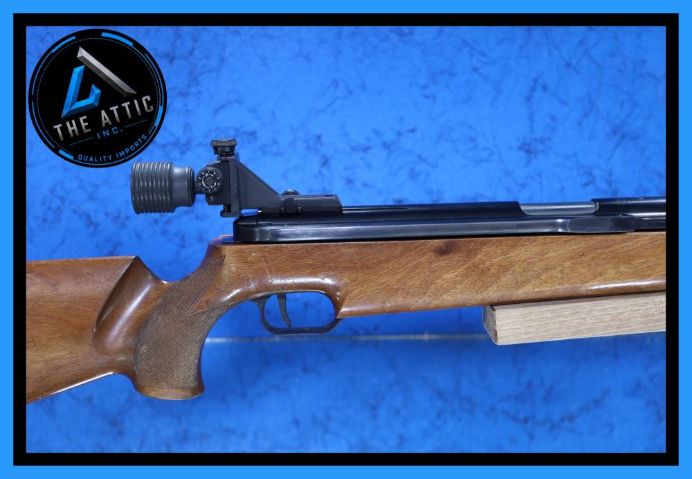 Feinwerkbau 300 Match Air Rifle .177 / 4.5mm Made in Germany Side Charger-img-0