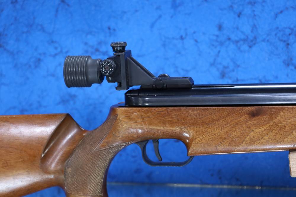 Feinwerkbau 300 Match Air Rifle .177 / 4.5mm Made in Germany Side Charger-img-48