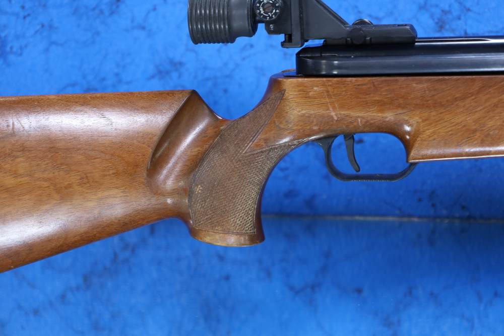 Feinwerkbau 300 Match Air Rifle .177 / 4.5mm Made in Germany Side Charger-img-47