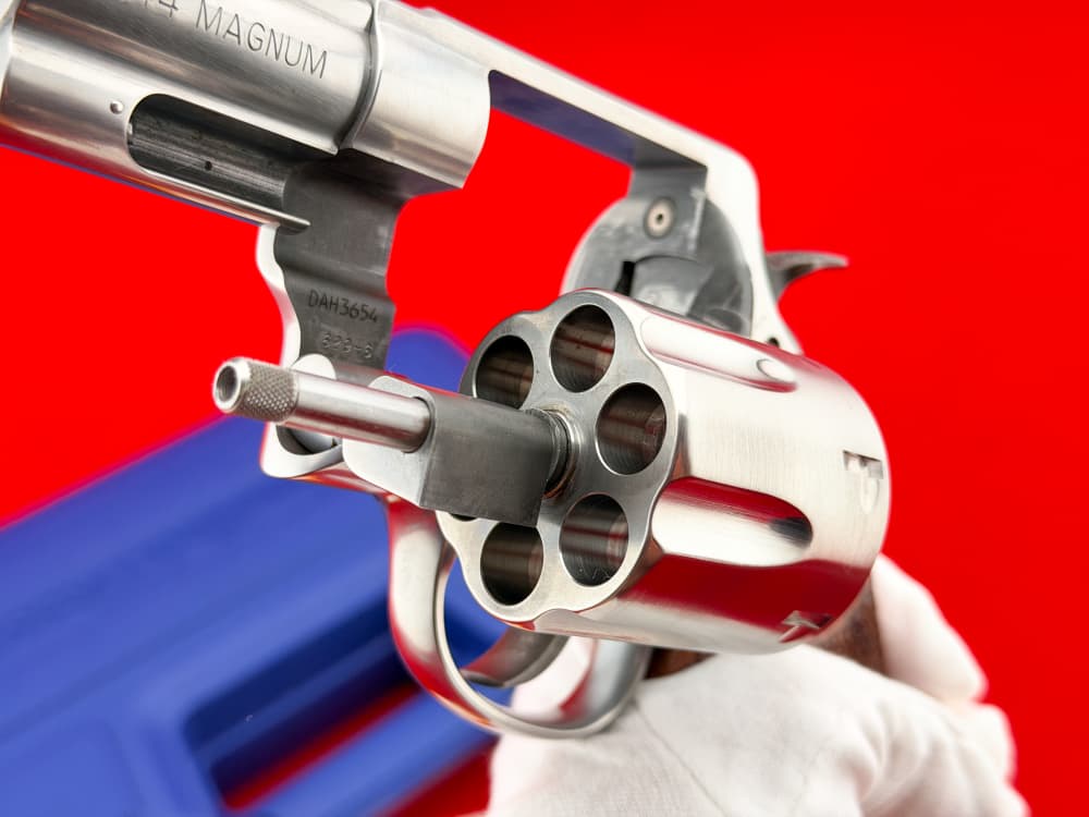 SPECIAL ORDER 2006 S&W Model 629 2.5" Stainless .44 Magnum RARE FIXED SIGHT-img-27