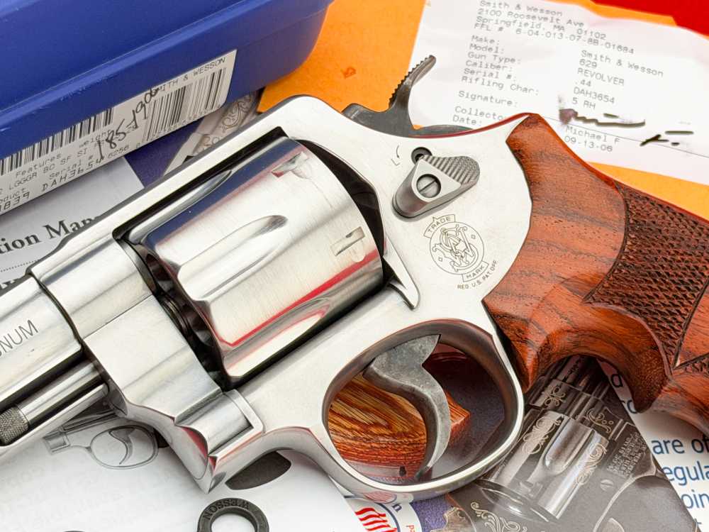 SPECIAL ORDER 2006 S&W Model 629 2.5" Stainless .44 Magnum RARE FIXED SIGHT-img-6