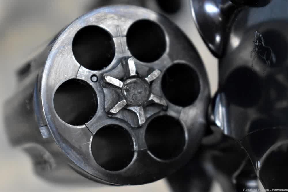 Colt Python in 357 Mag built 1971  2½” barrel!-img-13
