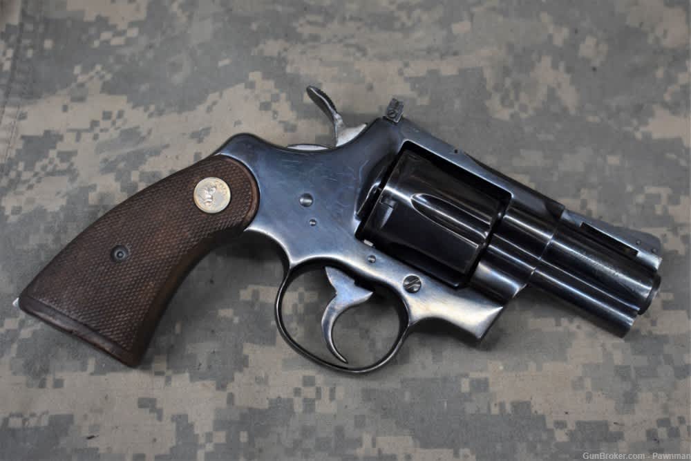 Colt Python in 357 Mag built 1971  2½” barrel!-img-1