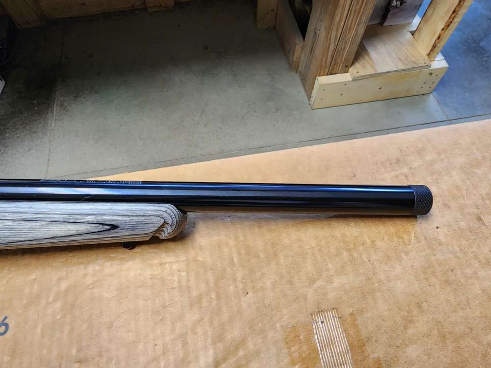 PICS NEW RUGER AMERICAN RIMFIRE RIFLE .17 HMR 18" BULL THREADED LAMINATE 17-img-11