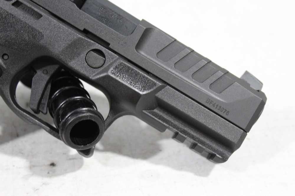 Springfield Echelon 4.0c 9mm 4" 15 / 18rd Mags EC9409B-3D-img-12