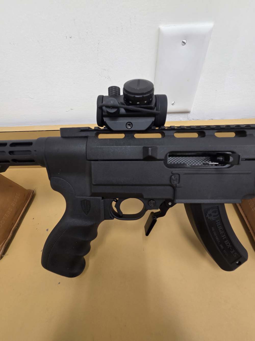 RUGER 10/22 SEMI AUTOMATIC RIFLE 22LR-img-5