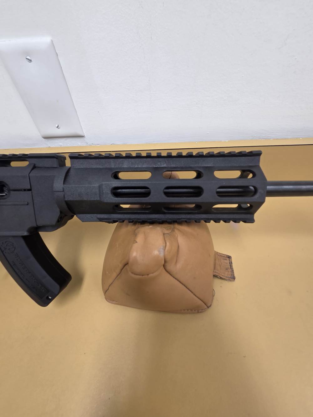 RUGER 10/22 SEMI AUTOMATIC RIFLE 22LR-img-7