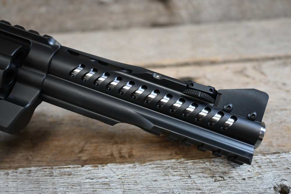NIGHTHAWK KORTH REVOLVER SUPER SPORT GTS .357 MAG 60-480-img-9