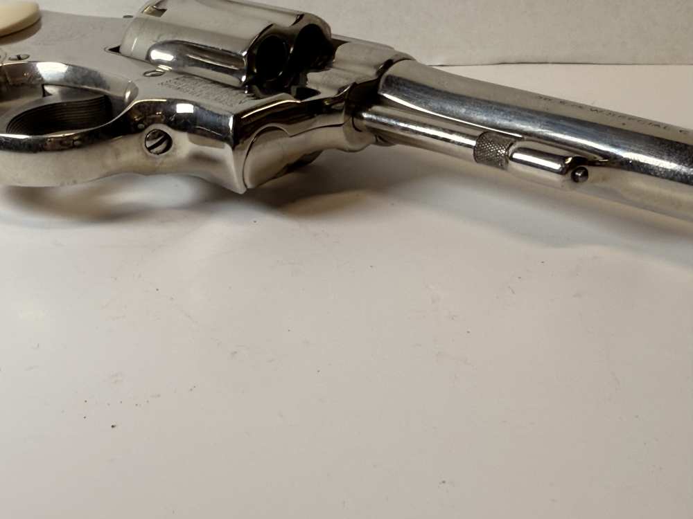 Vintage S&W Pre-Model 10 (.38 M&P)–1956 5-Screw Pinned Nickel–Bright Bore-img-31