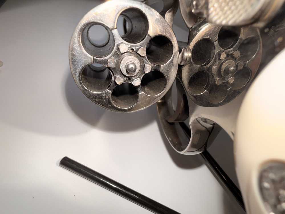 Vintage S&W Pre-Model 10 (.38 M&P)–1956 5-Screw Pinned Nickel–Bright Bore-img-38