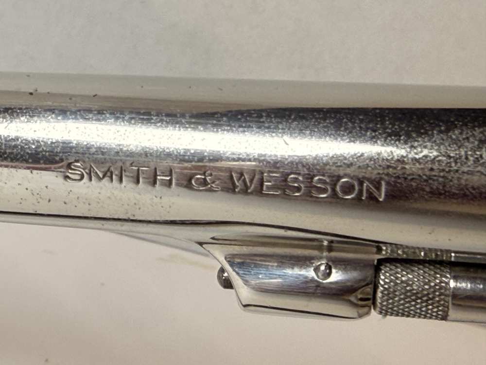 Vintage S&W Pre-Model 10 (.38 M&P)–1956 5-Screw Pinned Nickel–Bright Bore-img-6