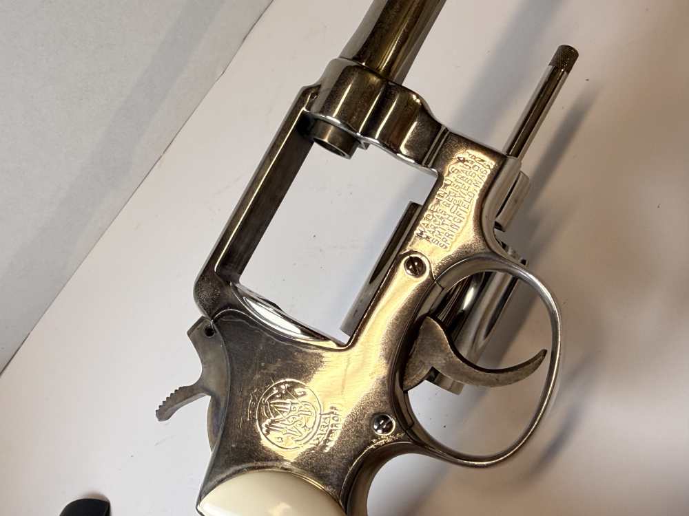 Vintage S&W Pre-Model 10 (.38 M&P)–1956 5-Screw Pinned Nickel–Bright Bore-img-54