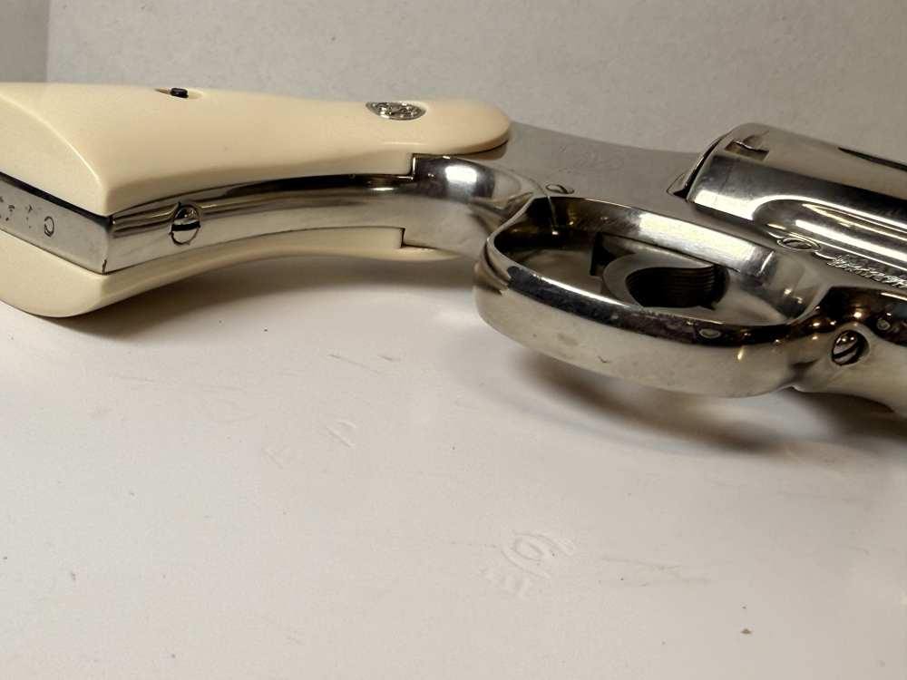 Vintage S&W Pre-Model 10 (.38 M&P)–1956 5-Screw Pinned Nickel–Bright Bore-img-32
