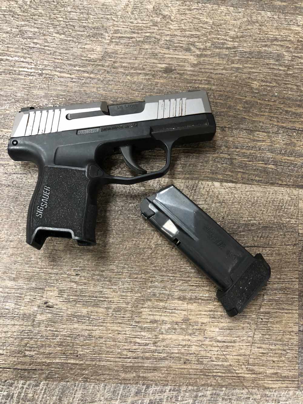Sig Sauer P365 Two Tone Semi Auto 9mm Pistol Micro Compact w/ 1 Mag 3.1"-img-3