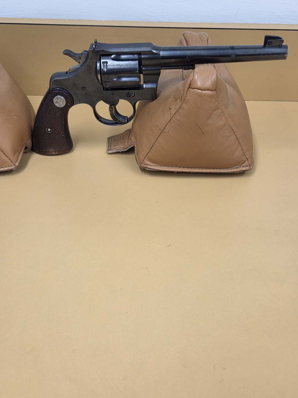 COLT OFFICERS EDITION 38 -img-0