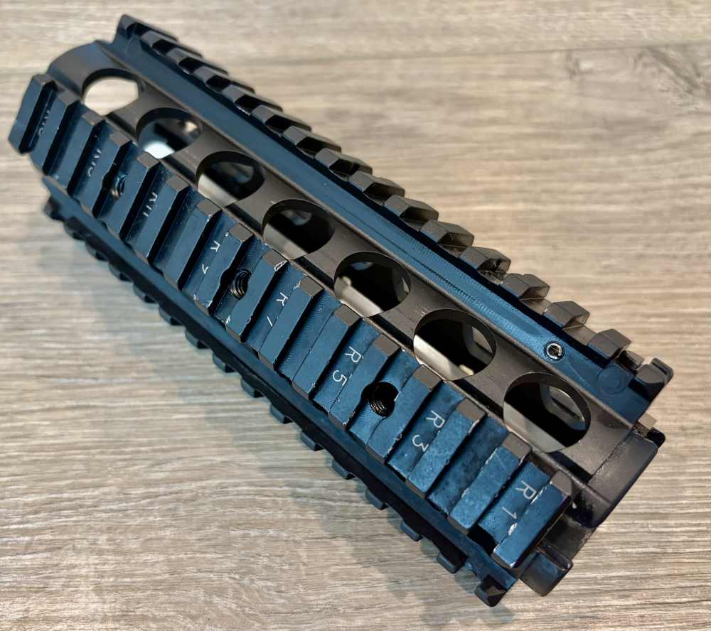 Knight’s Armament Company KAC AR15/M4 RIS 2-PC 1913 Quad Rail Forend-img-0