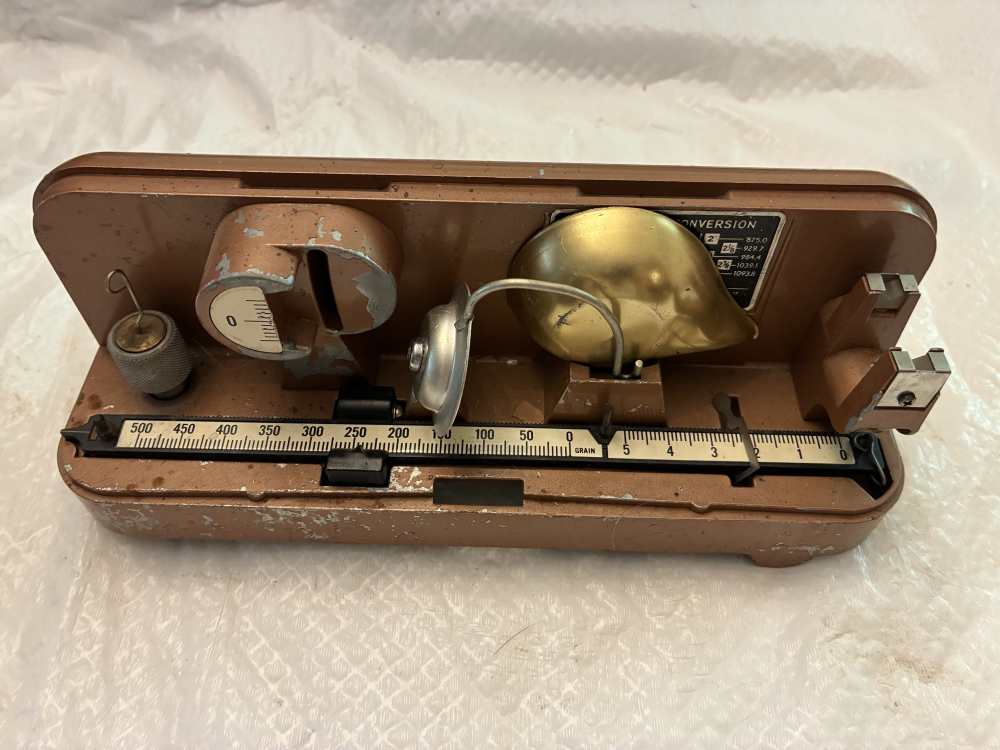 Vintage Lyman Beam scale-img-0