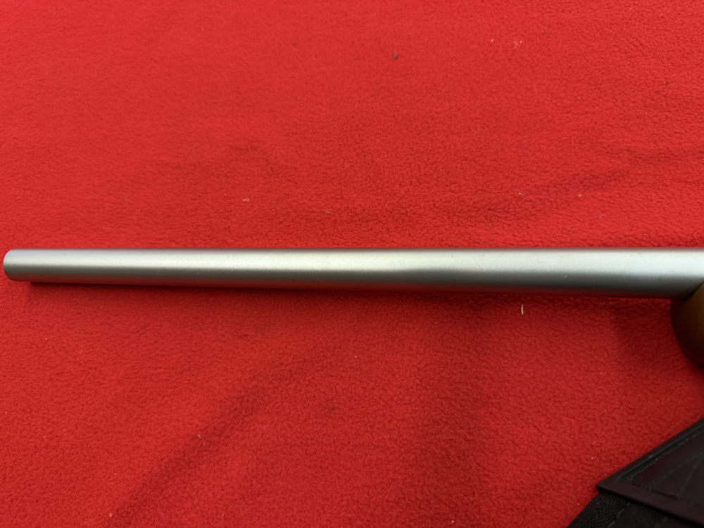 Howa 1500 Long Action Bolt Rifle 30-06  22" Barrel.-img-5