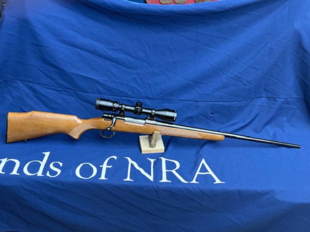 Interarms Mark X in 7mm remington magnum  24" barrel Bushnell scope England-img-0