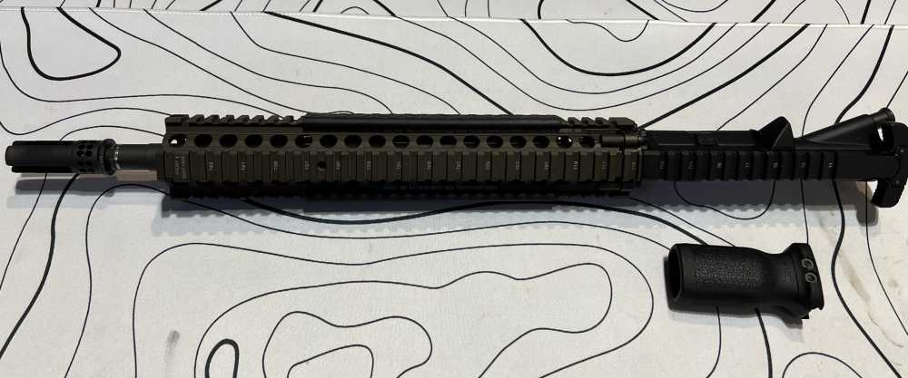Daniel Defense M4A1 SOCOM barrel Block 2 5.56 Surefire Warcomp.-img-3