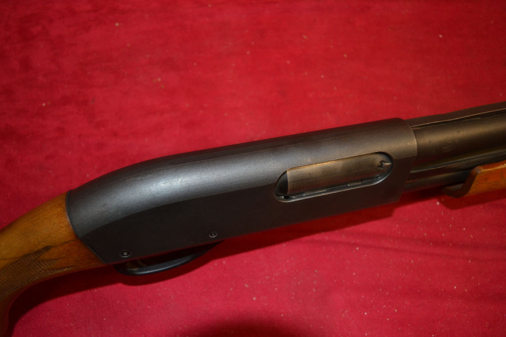 Remington 870 Express Magnum 12GA 28"Barrel, Used Poor Condition.-img-4