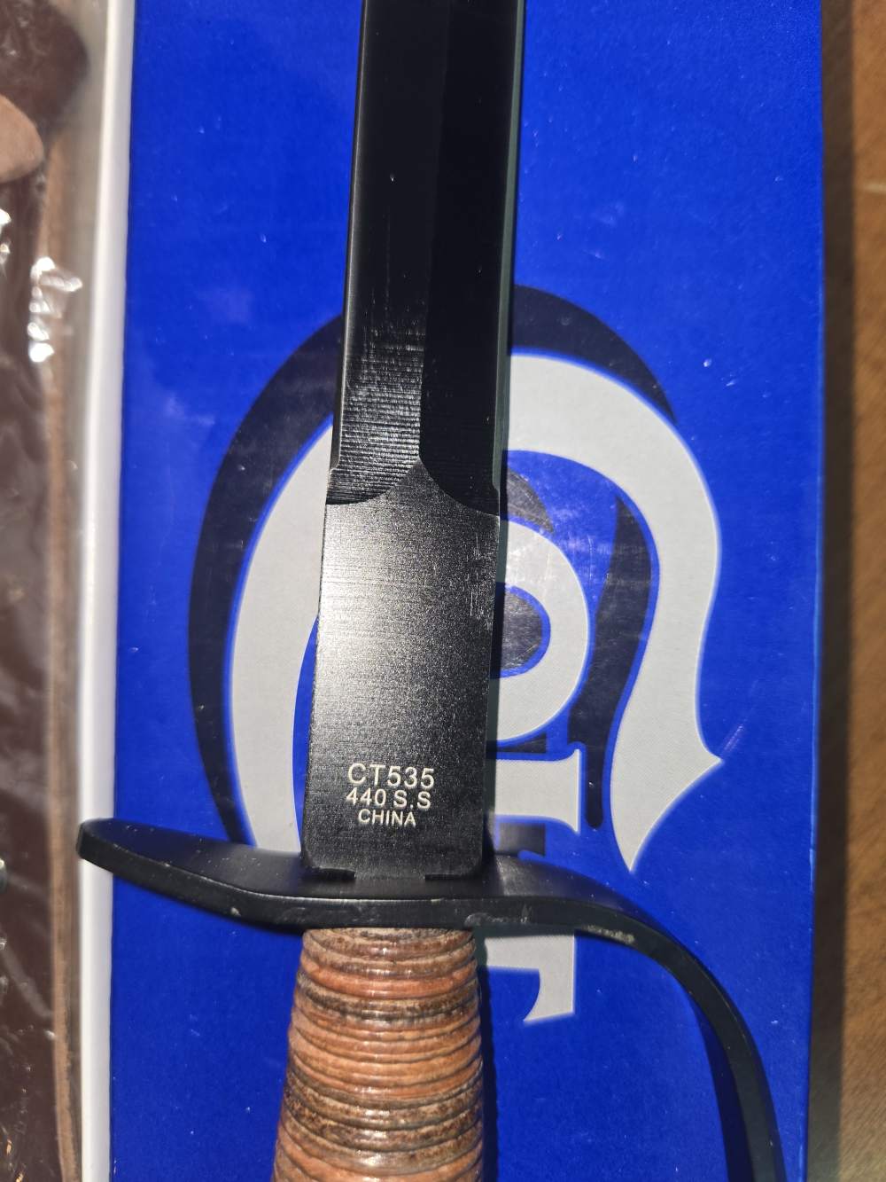 Colt ct535 dagger w/ sheath and knuckle guard new in box skull crusher v42-img-5